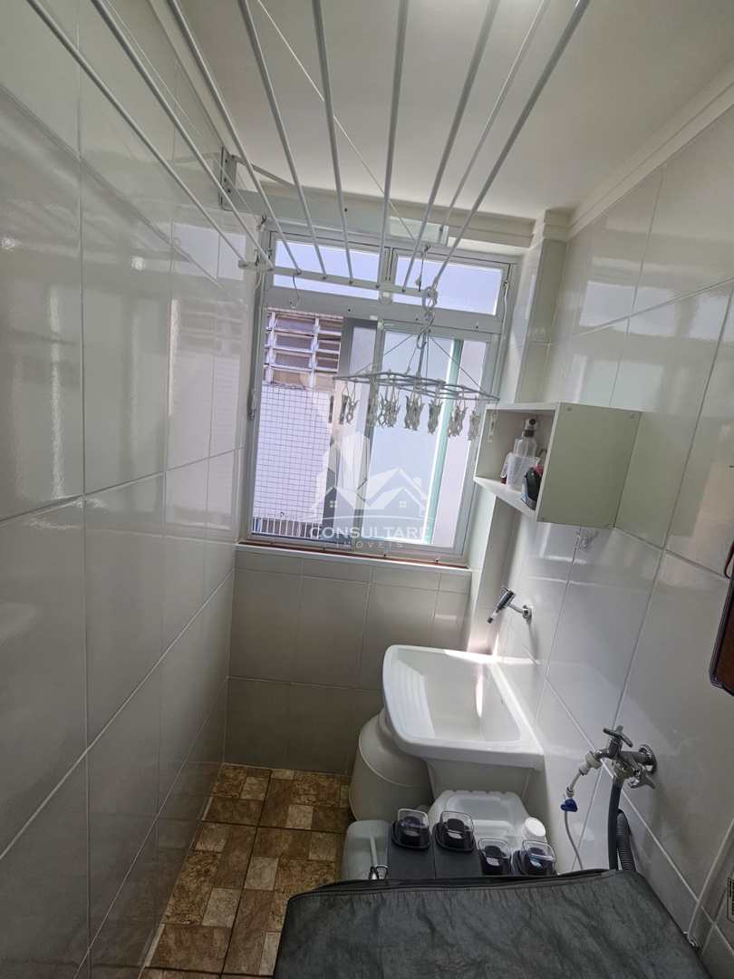 Apartamento à venda com 2 quartos, 70m² - Foto 18