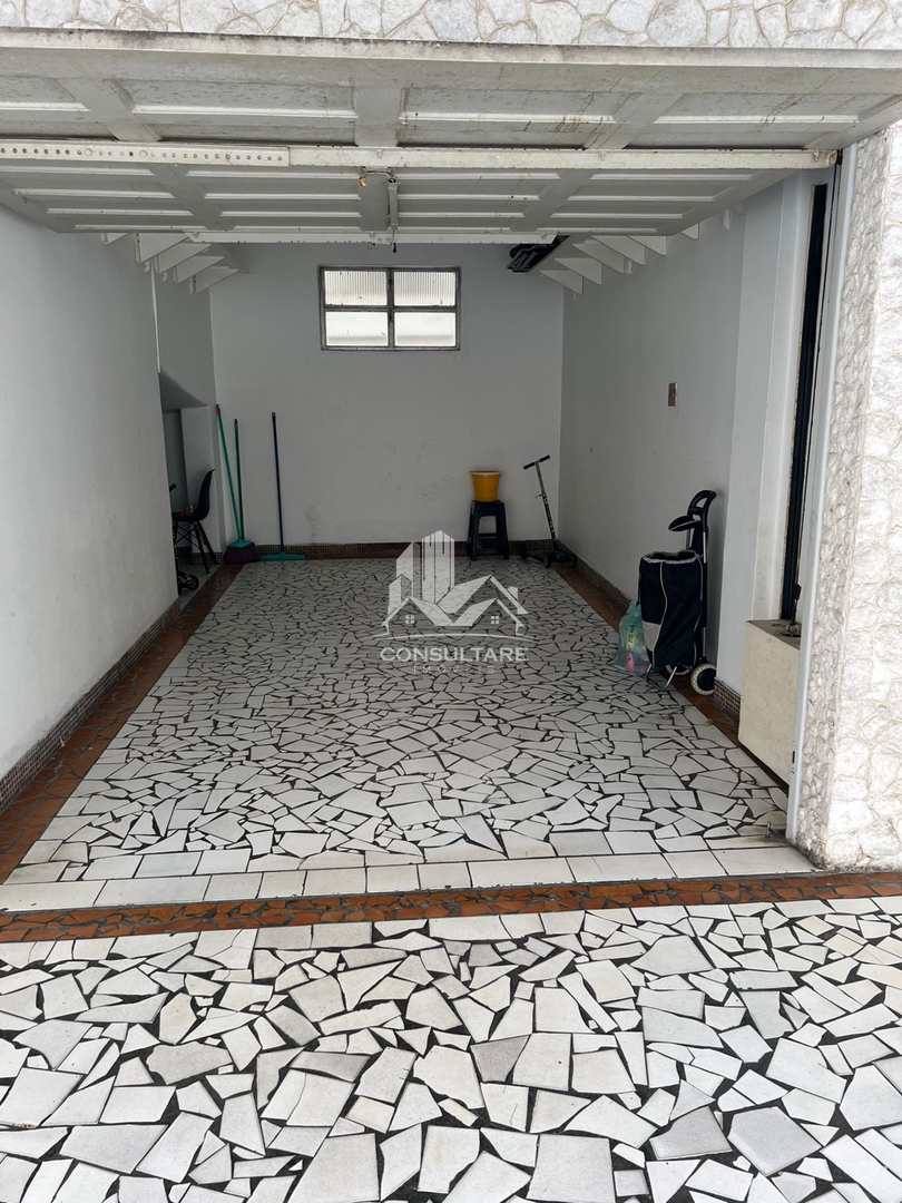 Apartamento para alugar com 2 quartos, 125m² - Foto 15