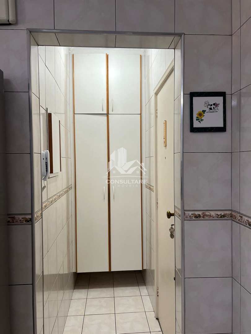 Apartamento para alugar com 2 quartos, 125m² - Foto 9