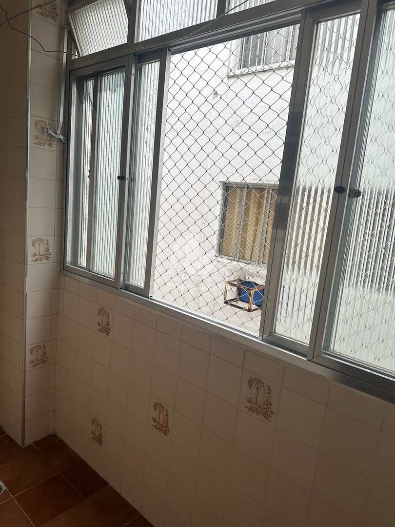 Apartamento à venda com 2 quartos, 56m² - Foto 11