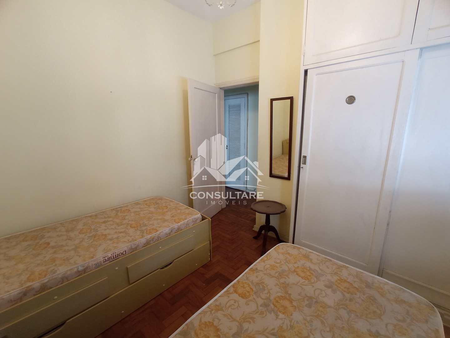 Apartamento à venda com 3 quartos, 179m² - Foto 9