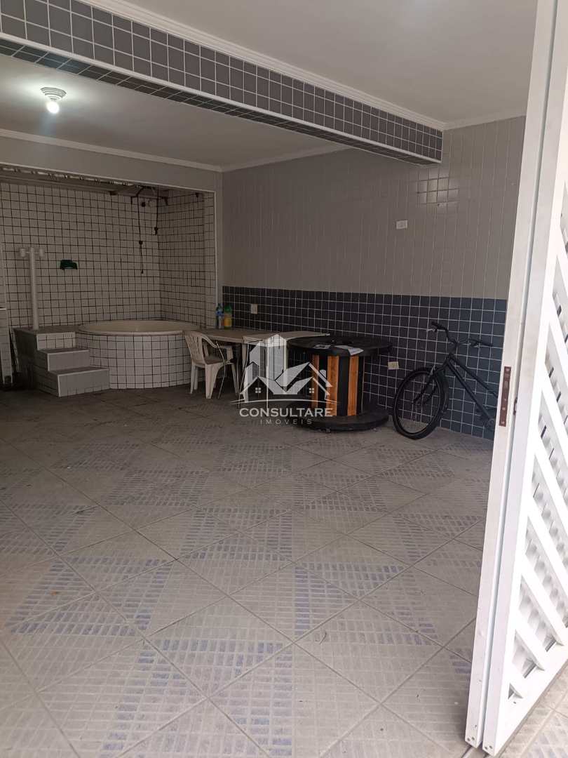 Apartamento para alugar com 3 quartos, 150m² - Foto 9