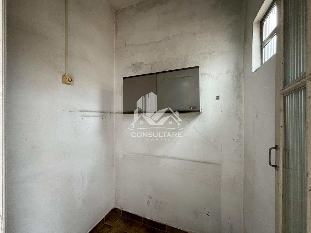 Casa para alugar com 3 quartos, 200m² - Foto 21