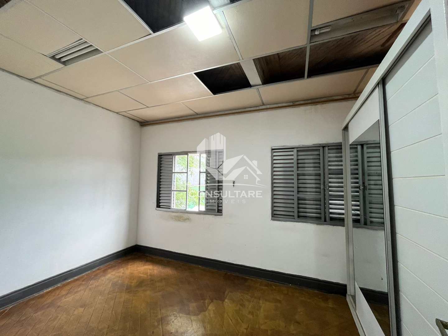 Casa para alugar com 3 quartos, 200m² - Foto 11