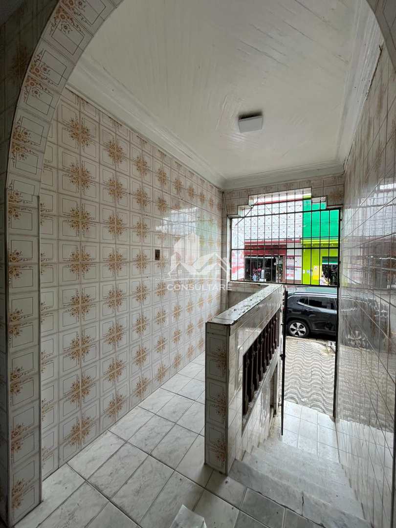 Casa para alugar com 3 quartos, 200m² - Foto 34