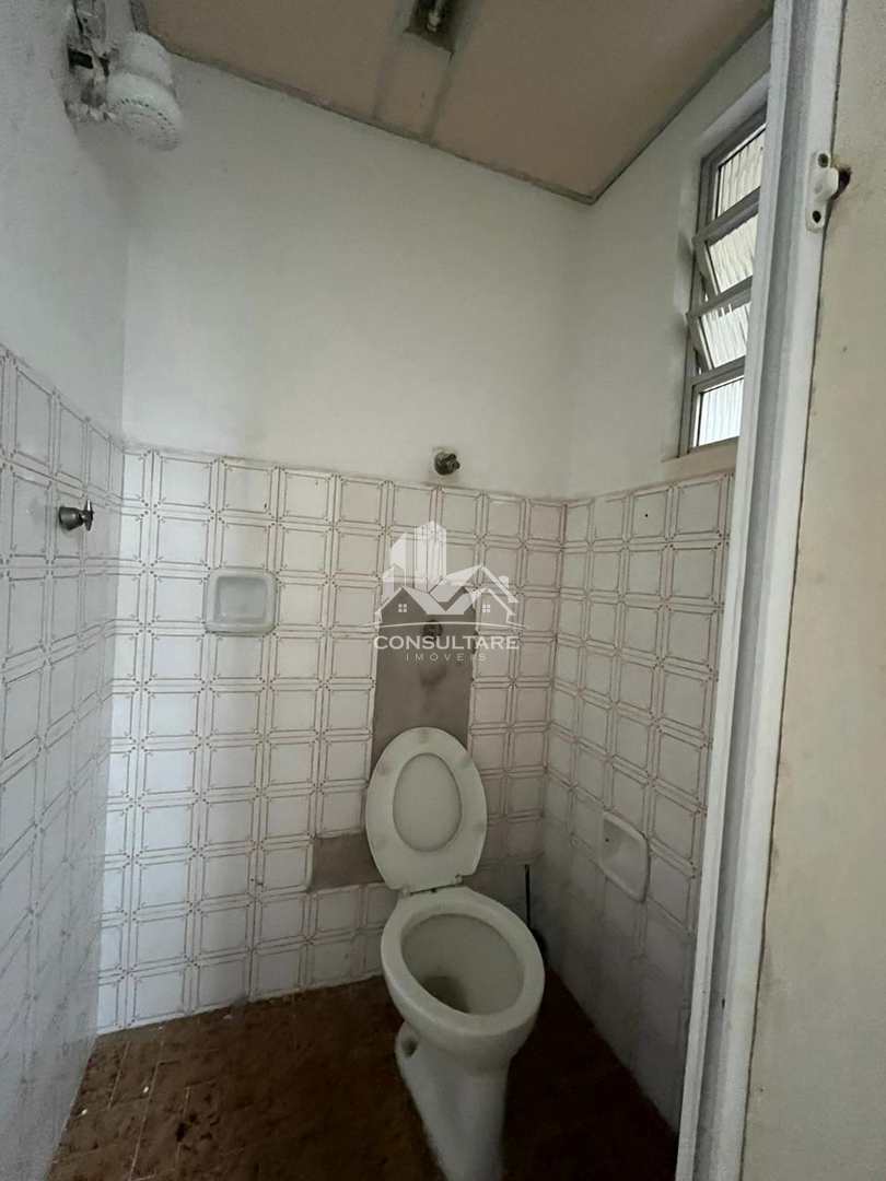 Casa para alugar com 3 quartos, 200m² - Foto 20