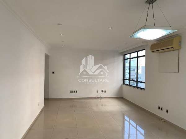 Apartamento à venda com 3 quartos, 181m² - Foto 1