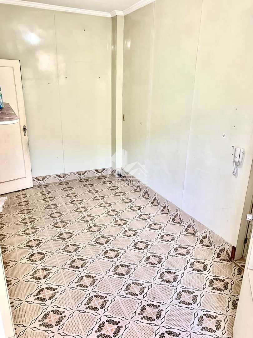 Apartamento à venda com 3 quartos, 131m² - Foto 8