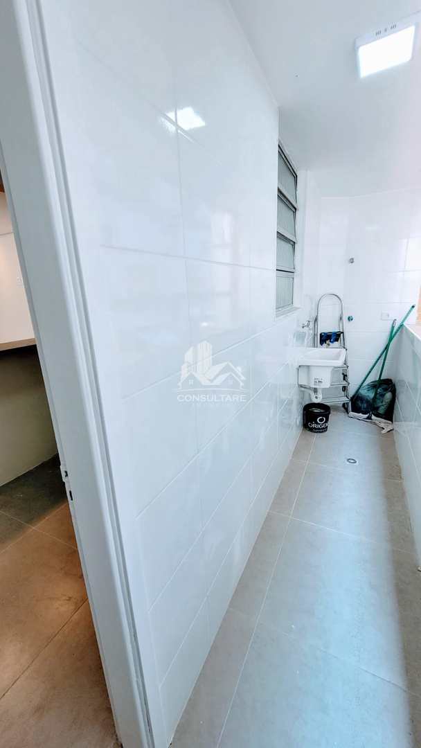 Apartamento à venda com 2 quartos, 70m² - Foto 19