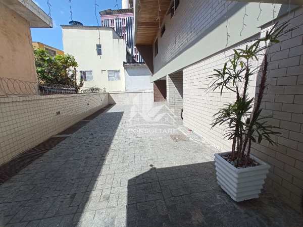 Apartamento para alugar com 1 quarto, 67m² - Foto 33