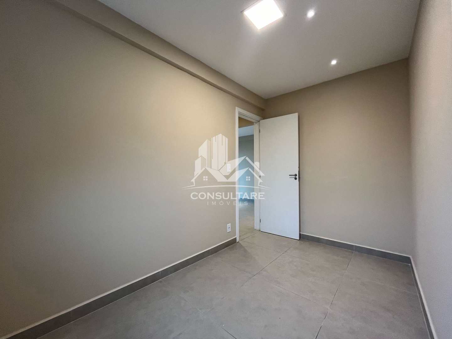 Apartamento para alugar com 2 quartos, 90m² - Foto 10
