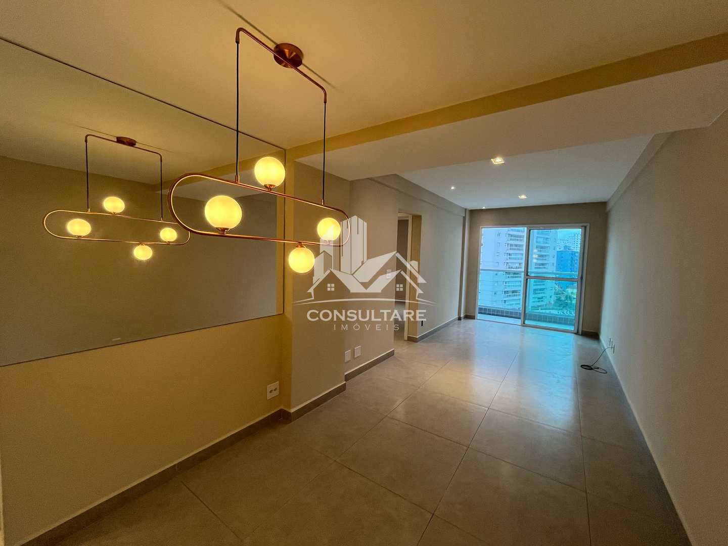 Apartamento para alugar com 2 quartos, 90m² - Foto 1