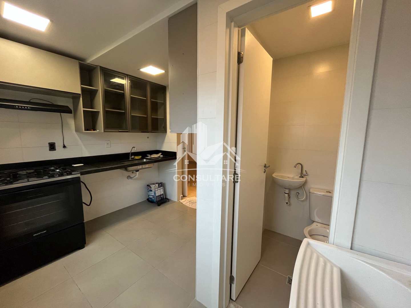 Apartamento para alugar com 2 quartos, 90m² - Foto 22