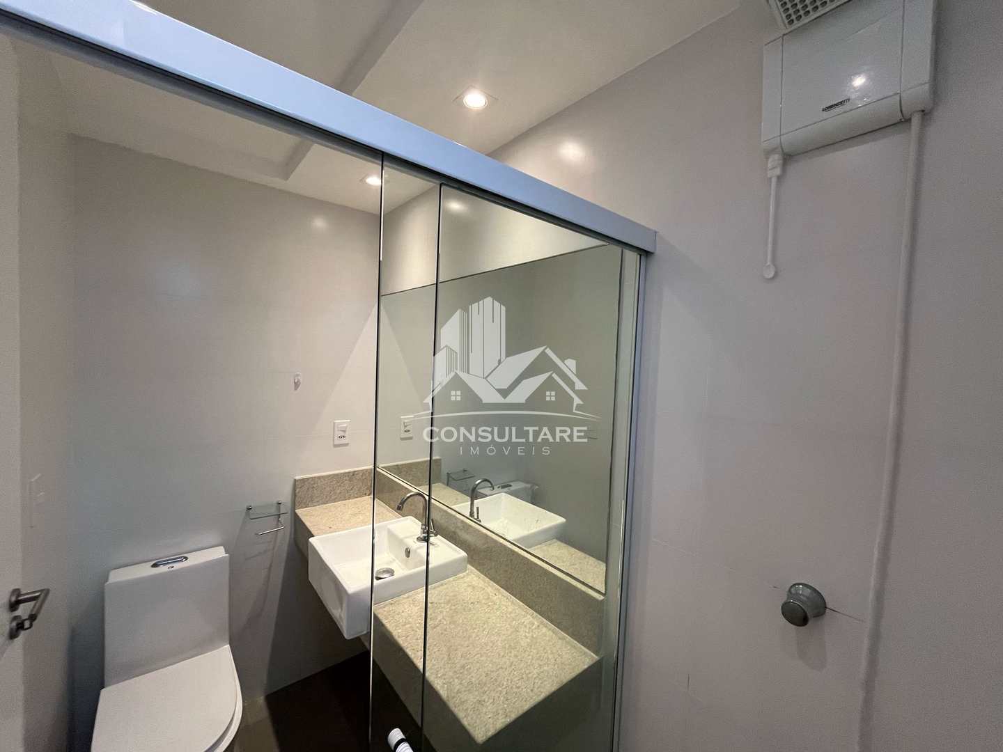 Apartamento para alugar com 2 quartos, 90m² - Foto 17