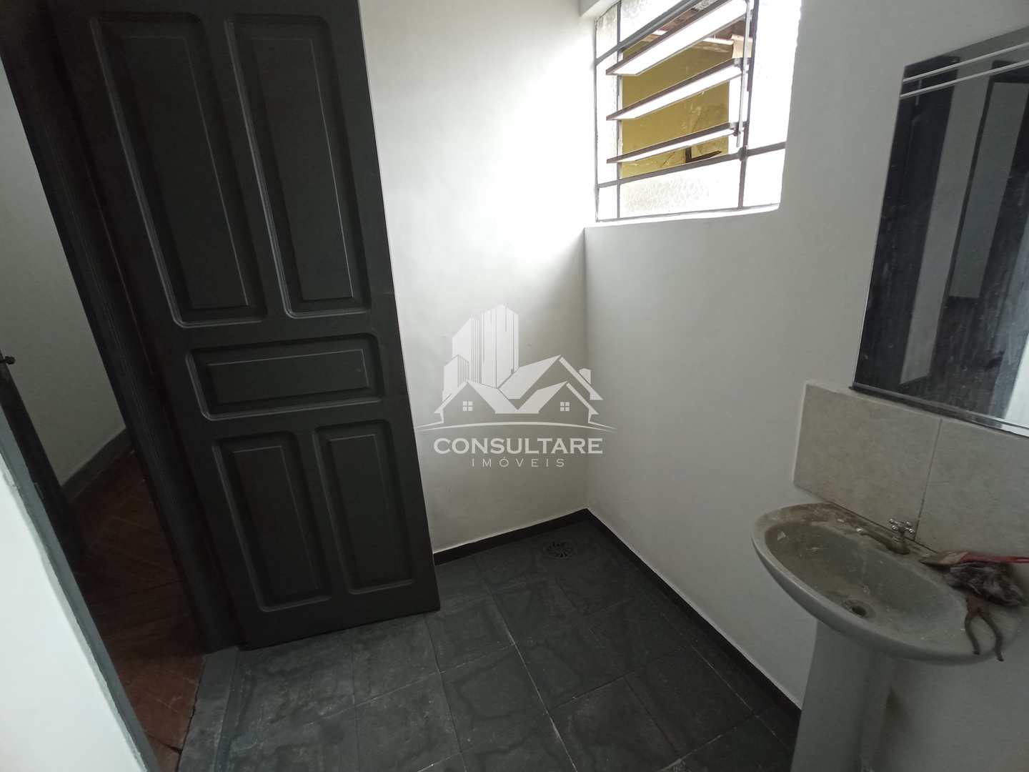 Casa para alugar com 2 quartos, 80m² - Foto 17