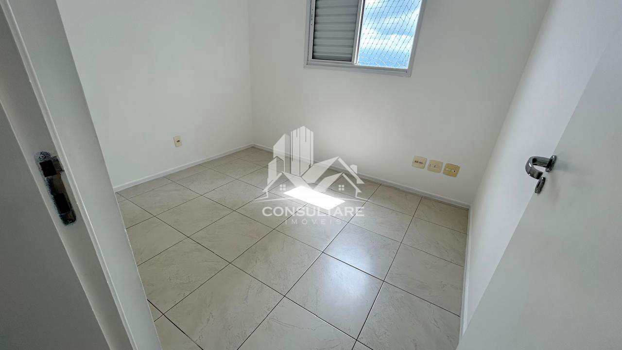 Apartamento para alugar com 3 quartos, 77m² - Foto 17