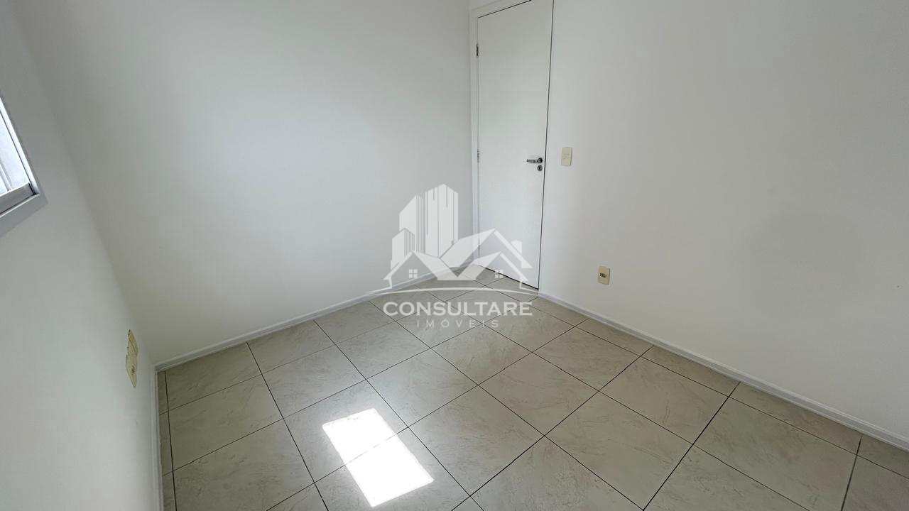 Apartamento para alugar com 3 quartos, 77m² - Foto 9