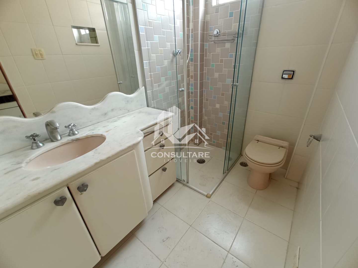 Apartamento para alugar com 3 quartos, 160m² - Foto 22