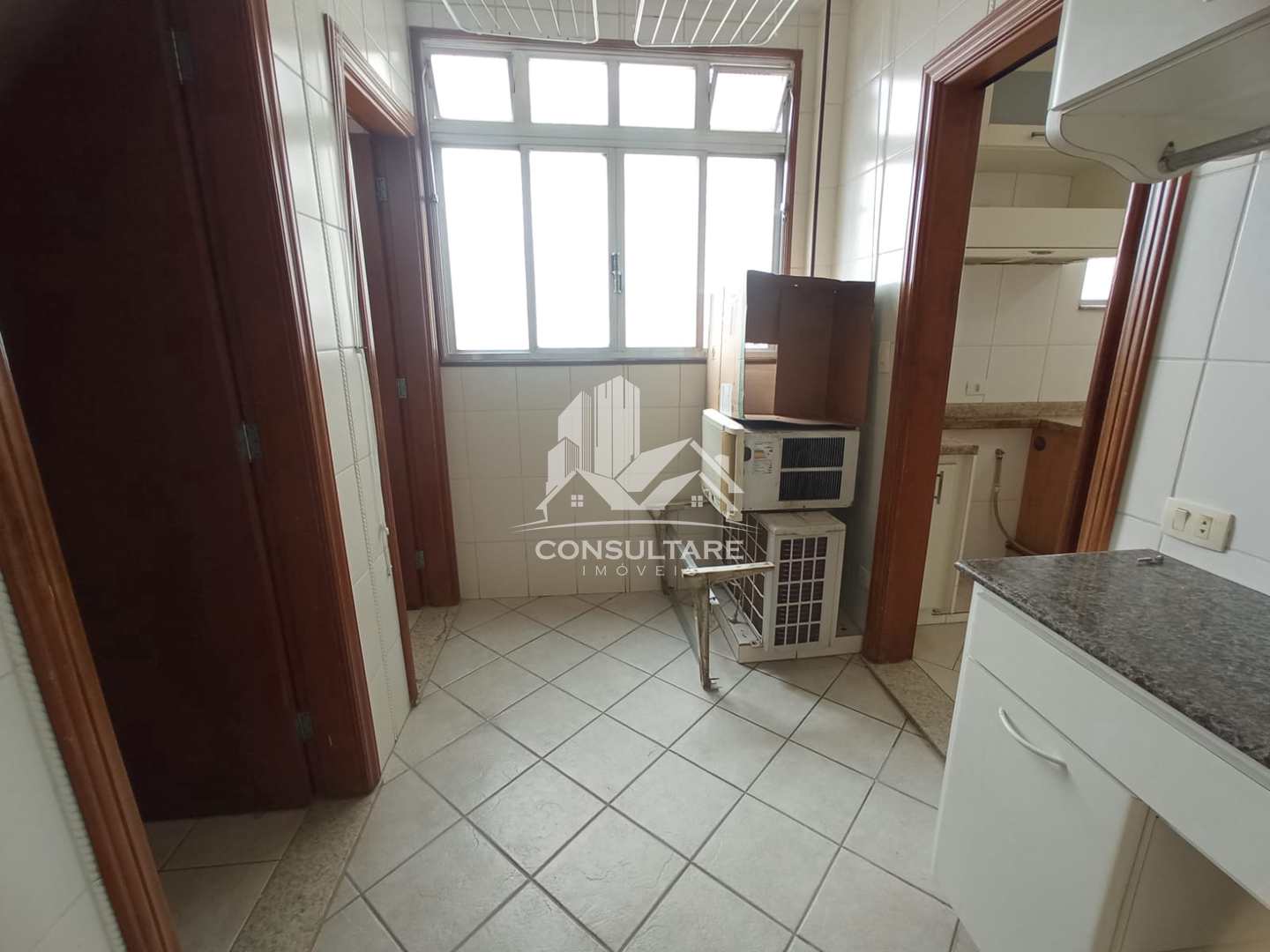 Apartamento para alugar com 3 quartos, 160m² - Foto 28
