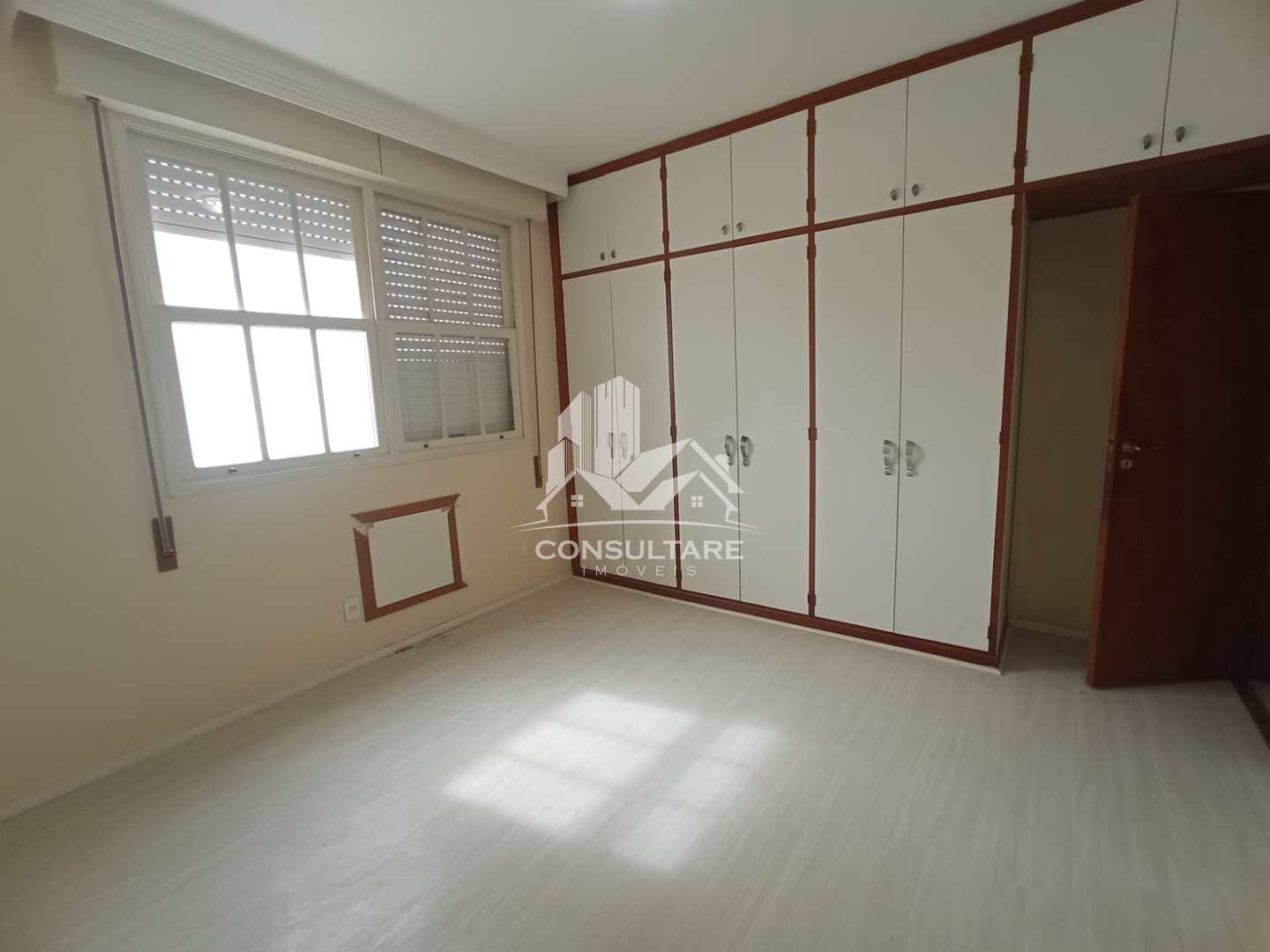 Apartamento para alugar com 3 quartos, 160m² - Foto 11