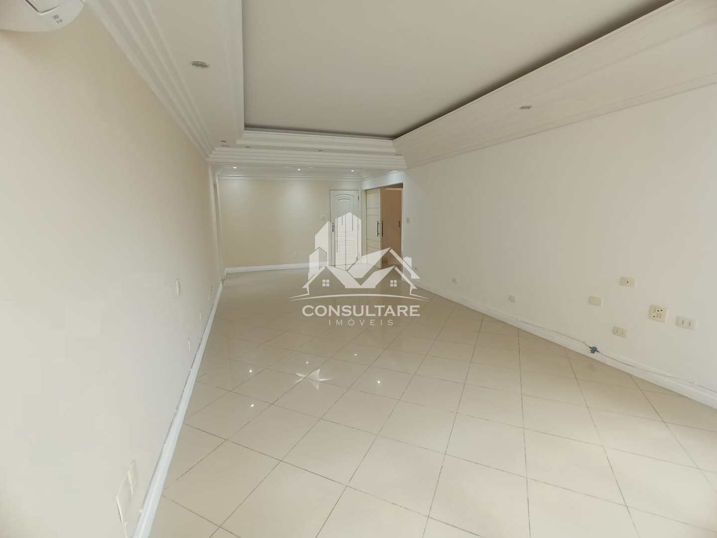 Apartamento para alugar com 3 quartos, 160m² - Foto 1