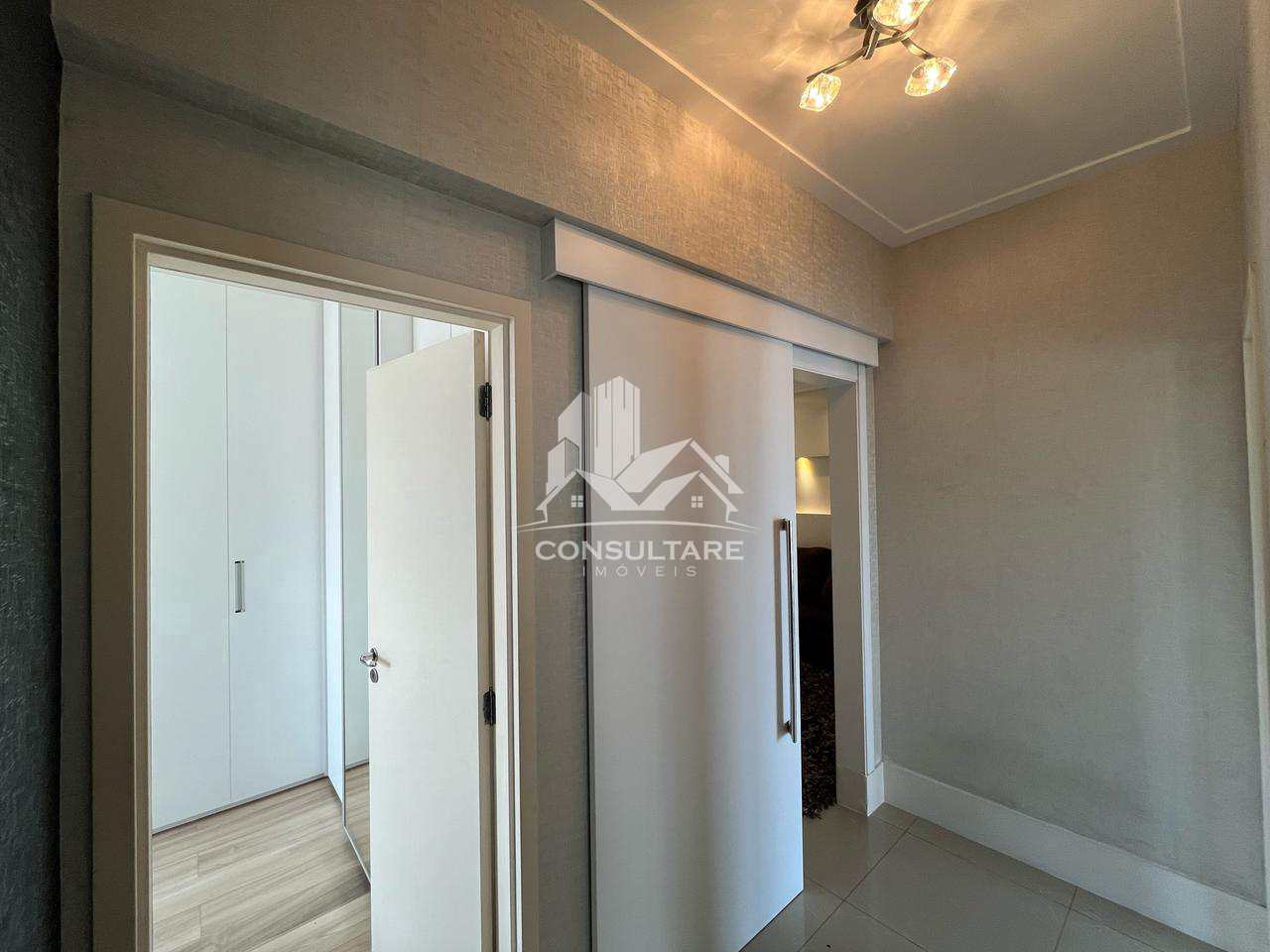 Apartamento para alugar com 3 quartos, 120m² - Foto 31