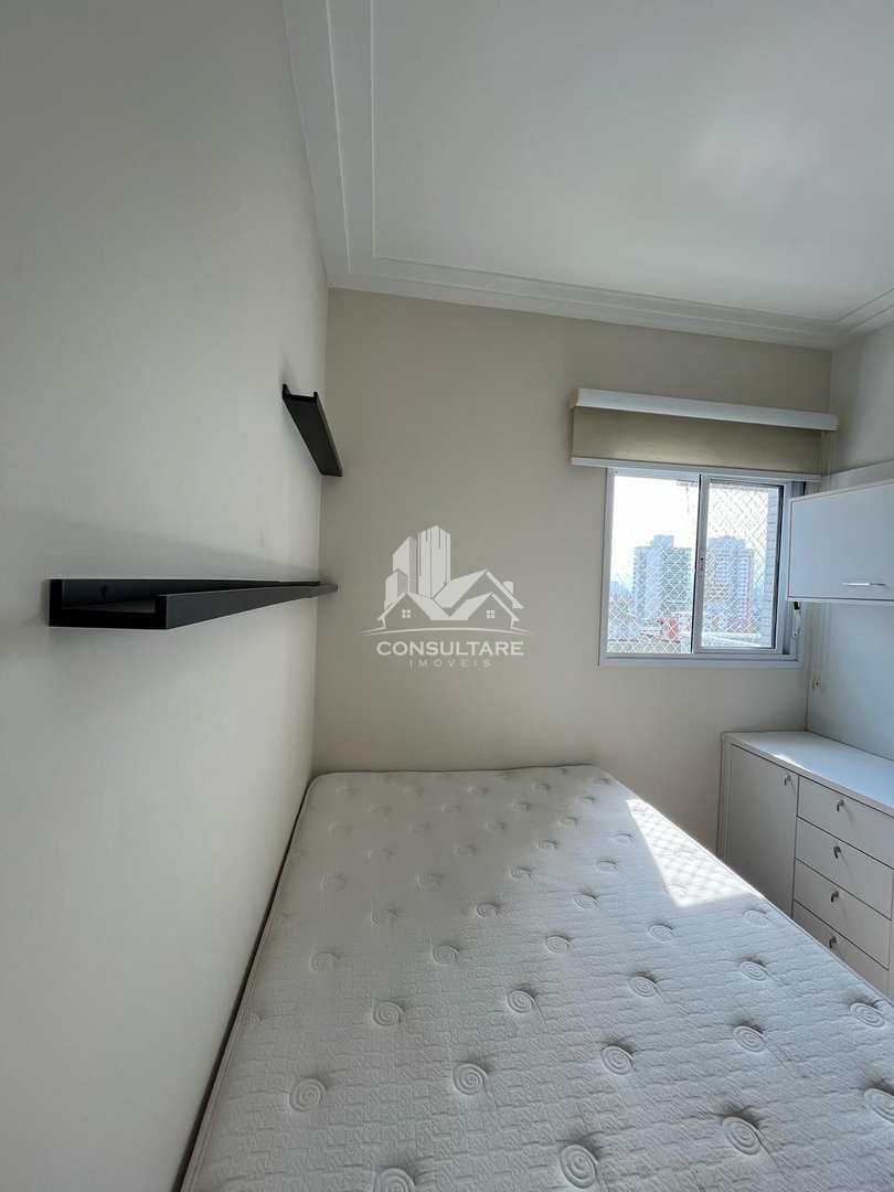 Apartamento para alugar com 3 quartos, 120m² - Foto 30