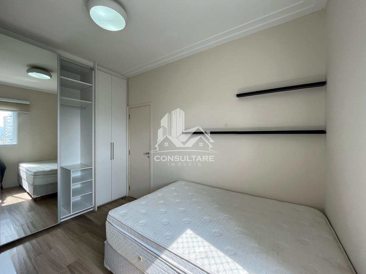 Apartamento para alugar com 3 quartos, 120m² - Foto 29