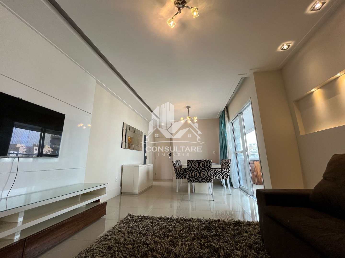 Apartamento para alugar com 3 quartos, 120m² - Foto 9