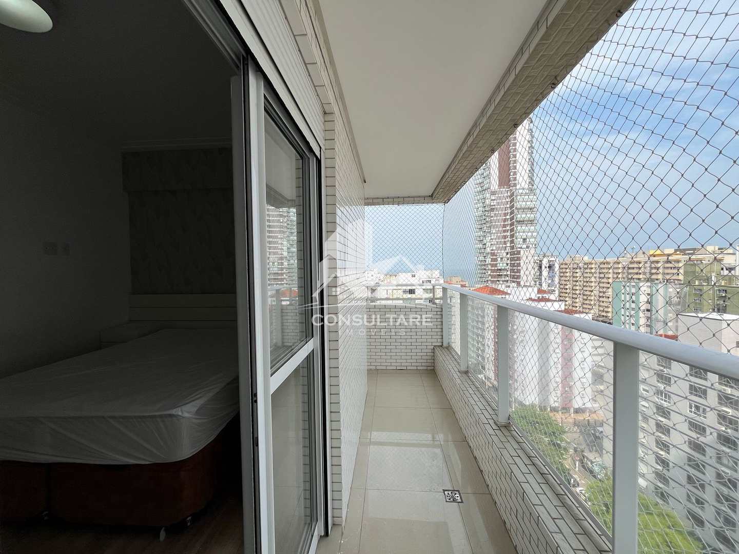 Apartamento para alugar com 3 quartos, 120m² - Foto 17