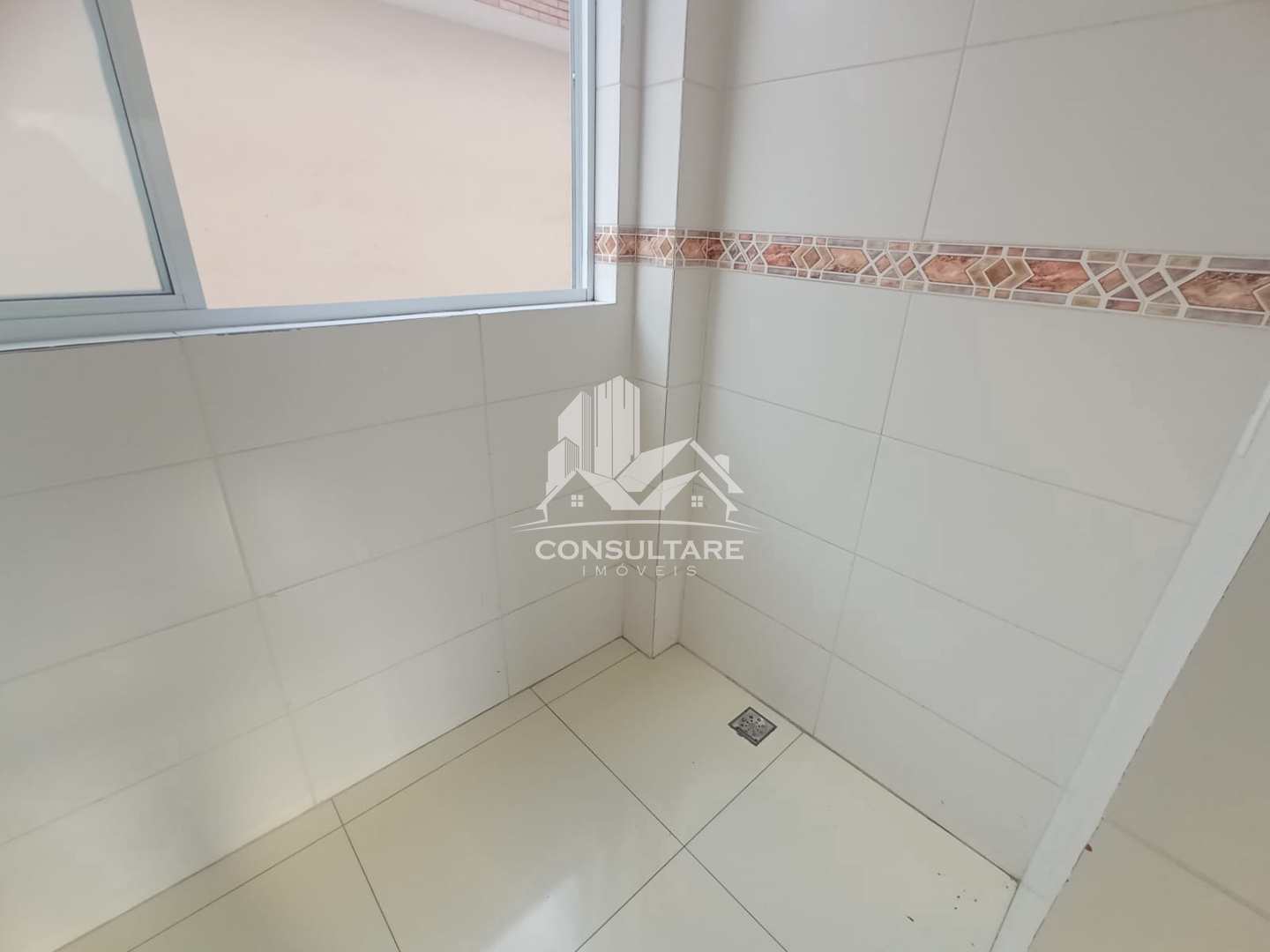 Casa para alugar com 2 quartos, 100m² - Foto 13