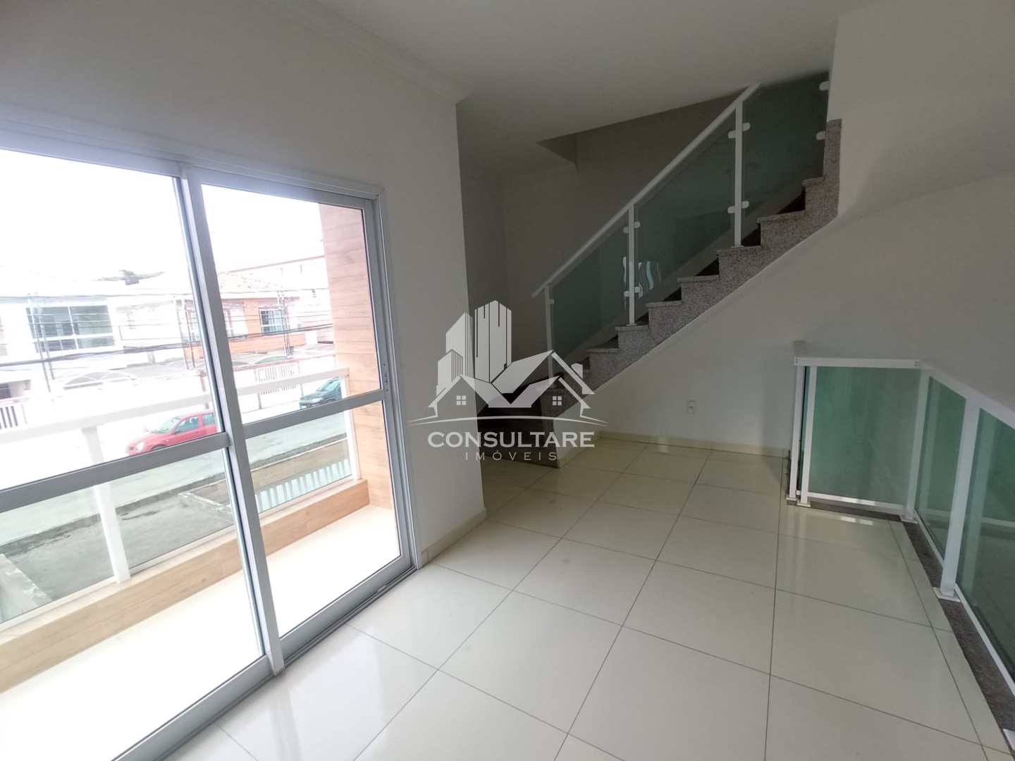 Casa para alugar com 2 quartos, 100m² - Foto 3