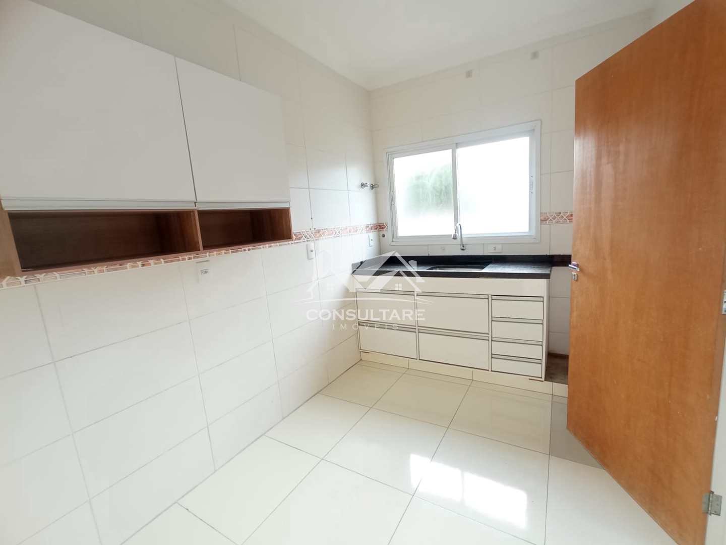 Casa para alugar com 2 quartos, 100m² - Foto 9