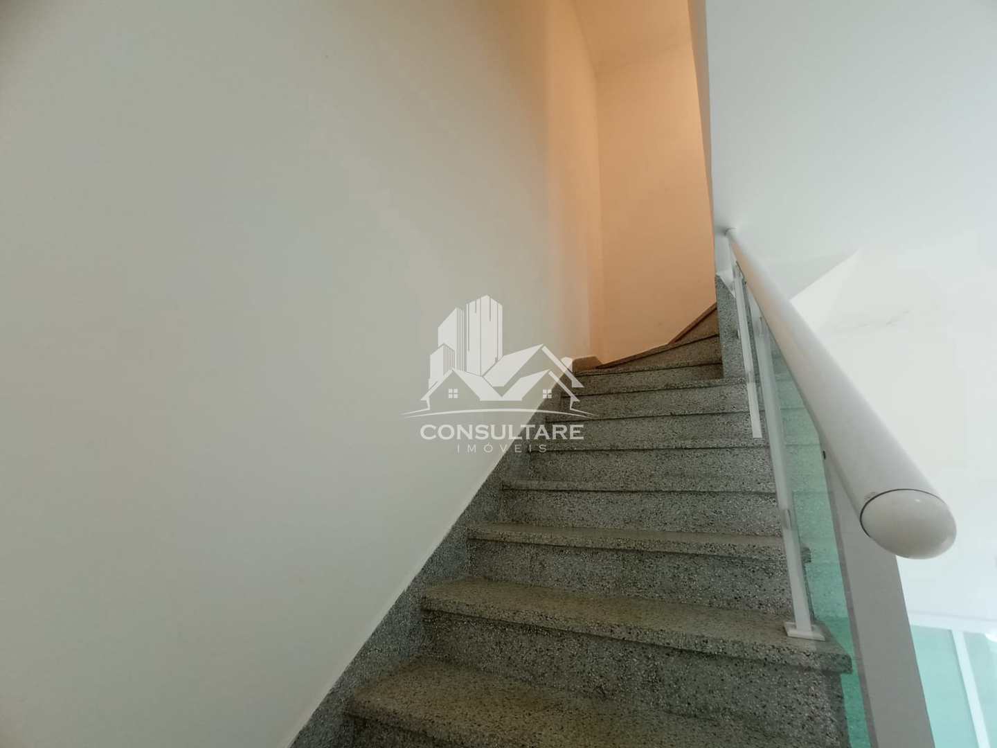 Casa para alugar com 2 quartos, 100m² - Foto 11