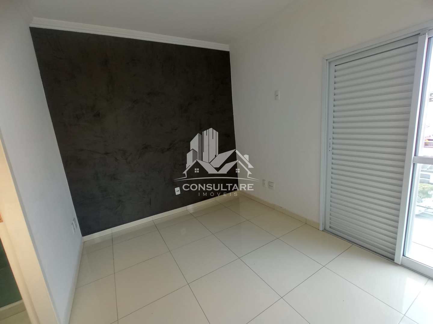 Casa para alugar com 2 quartos, 100m² - Foto 14