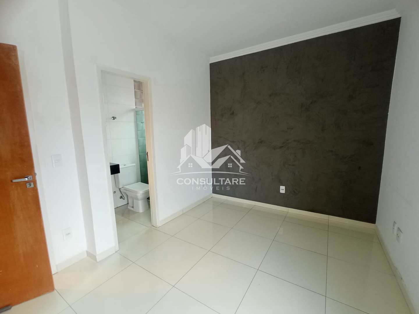 Casa para alugar com 2 quartos, 100m² - Foto 25