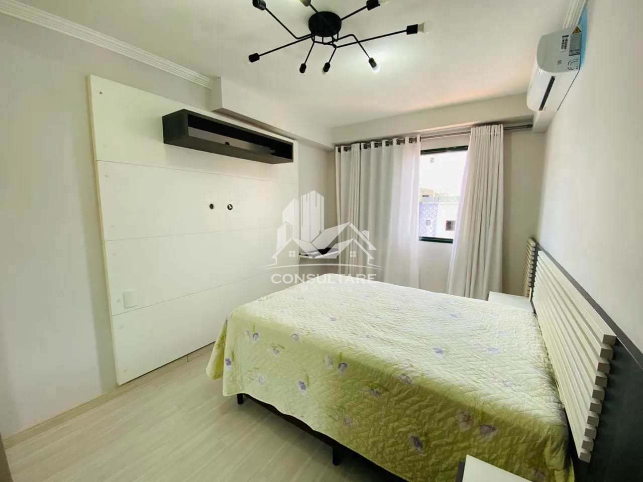 Apartamento para alugar com 2 quartos, 104m² - Foto 9