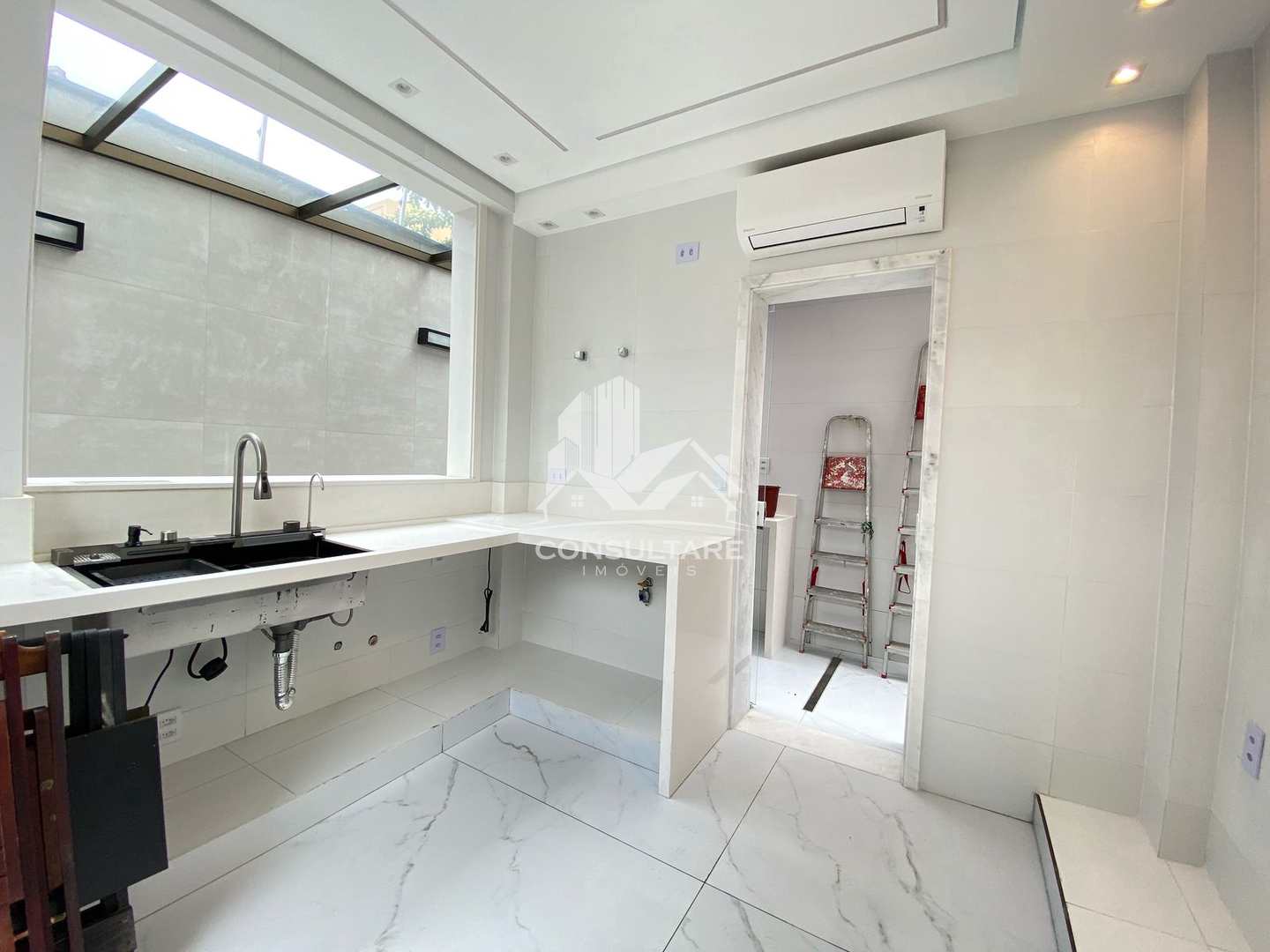 Casa para alugar com 4 quartos, 220m² - Foto 21