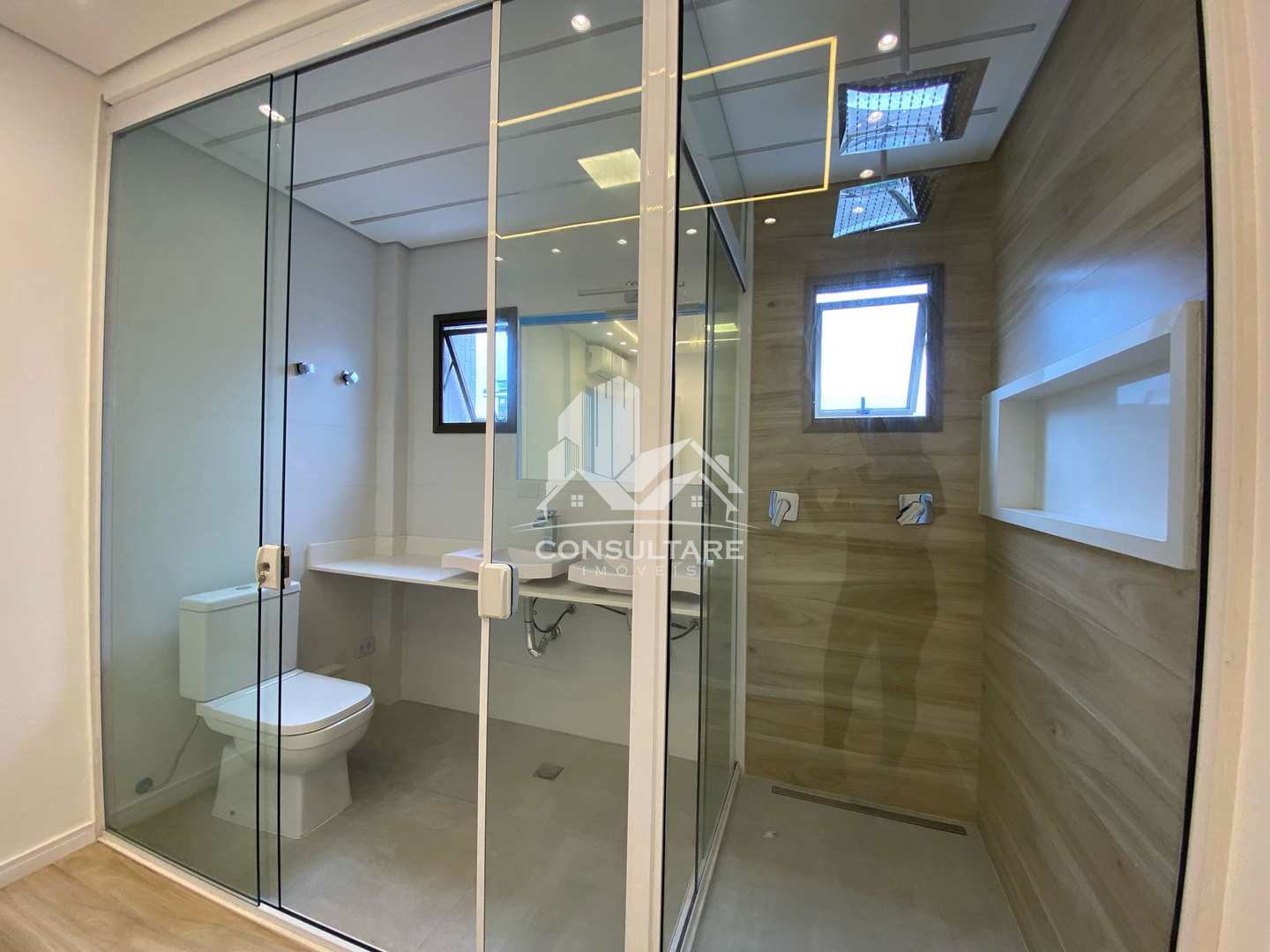 Casa para alugar com 4 quartos, 220m² - Foto 12
