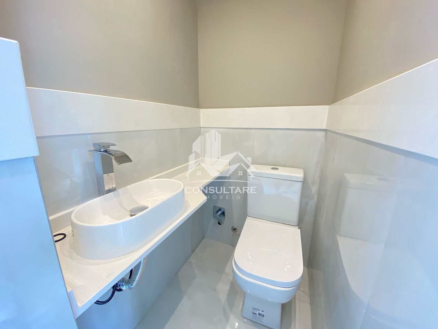 Casa para alugar com 4 quartos, 220m² - Foto 25