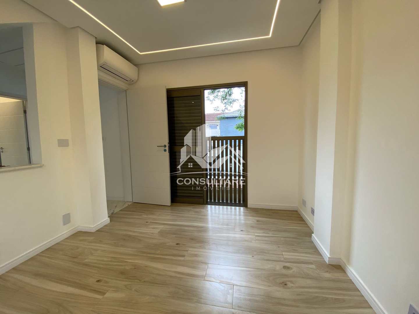 Casa para alugar com 4 quartos, 220m² - Foto 7