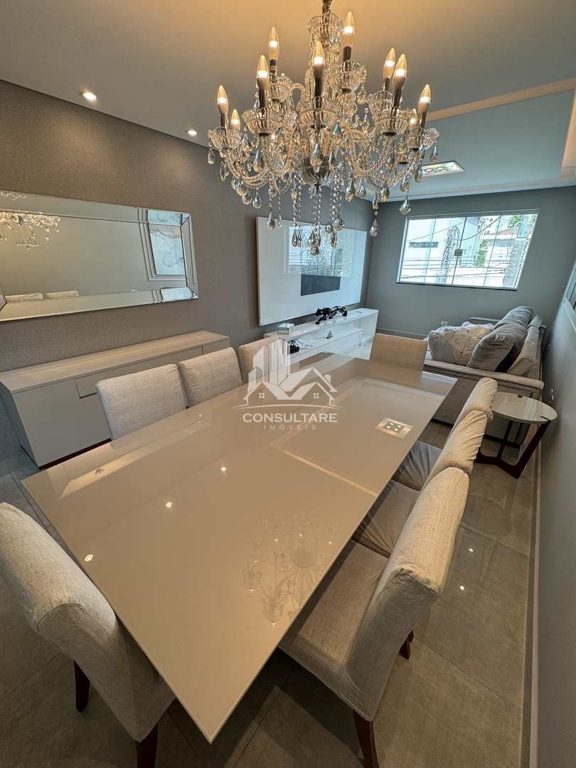 Casa para alugar com 3 quartos, 180m² - Foto 32