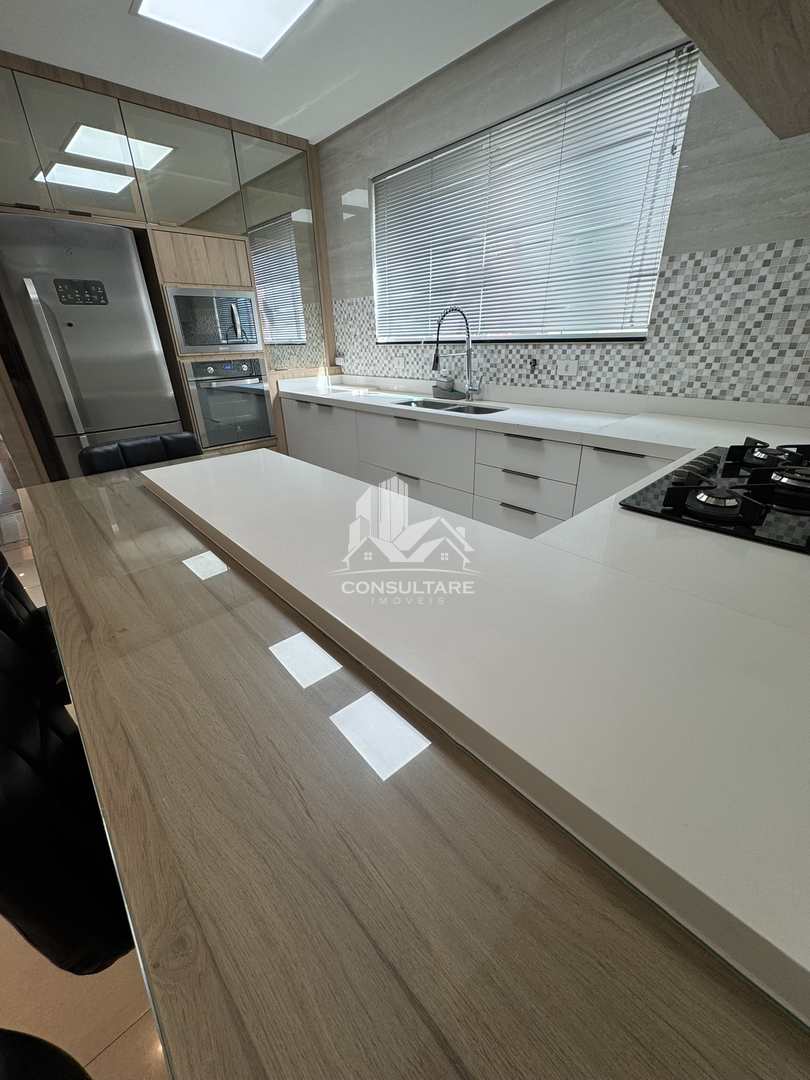 Casa para alugar com 3 quartos, 180m² - Foto 41