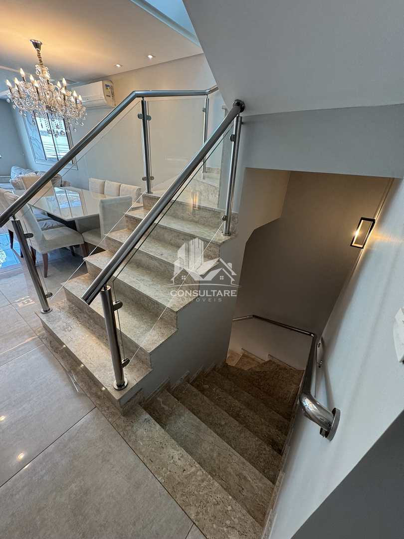 Casa para alugar com 3 quartos, 180m² - Foto 35