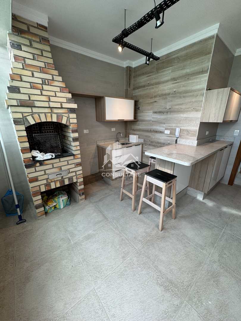 Casa para alugar com 3 quartos, 180m² - Foto 12