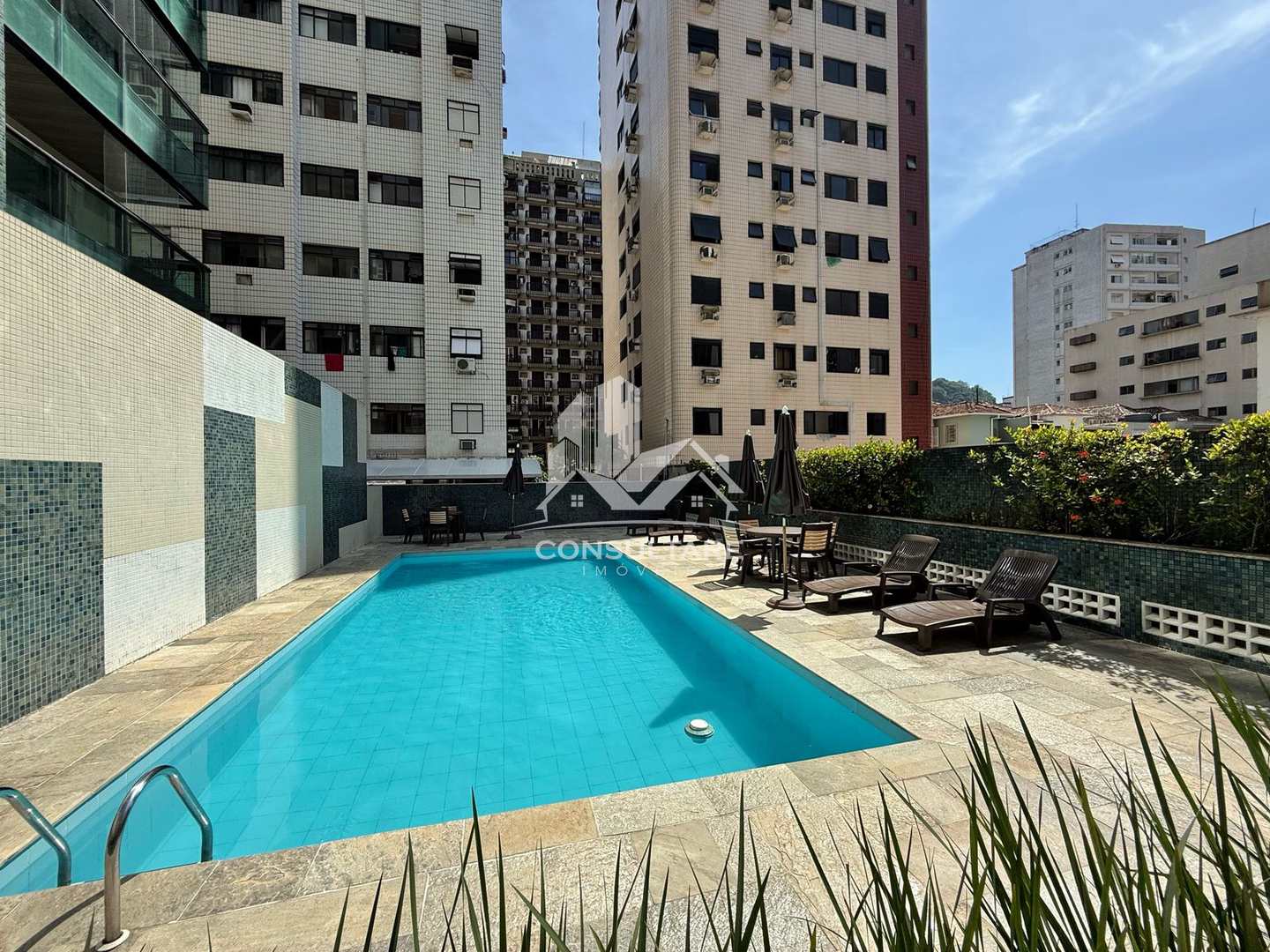 Apartamento para alugar com 2 quartos, 70m² - Foto 34