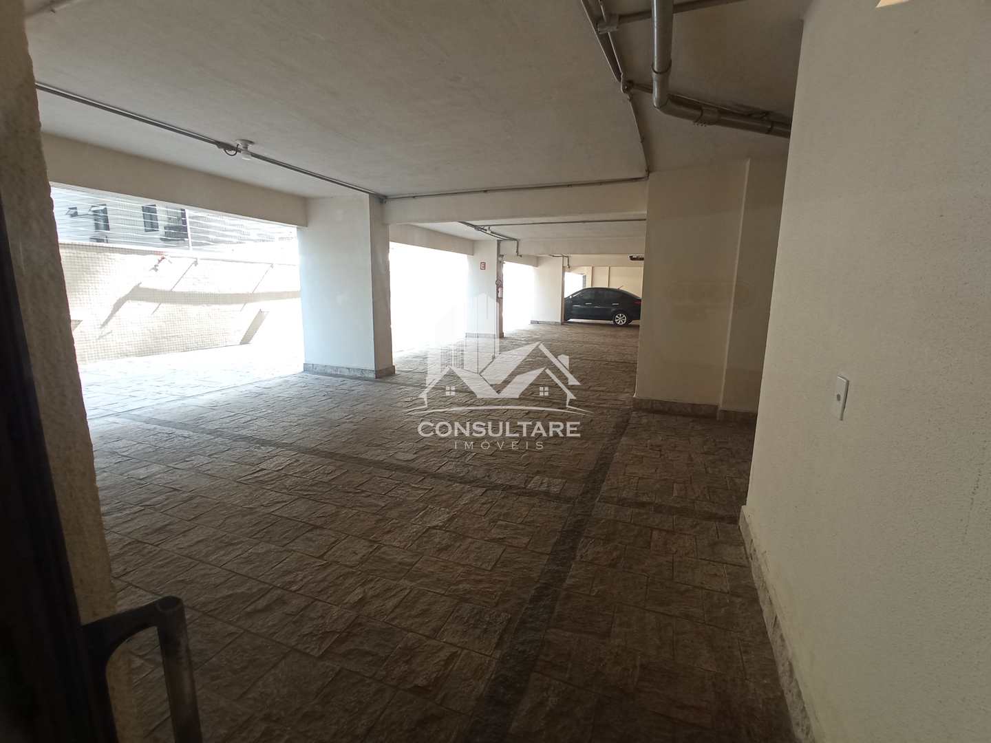 Apartamento para alugar com 2 quartos, 70m² - Foto 28