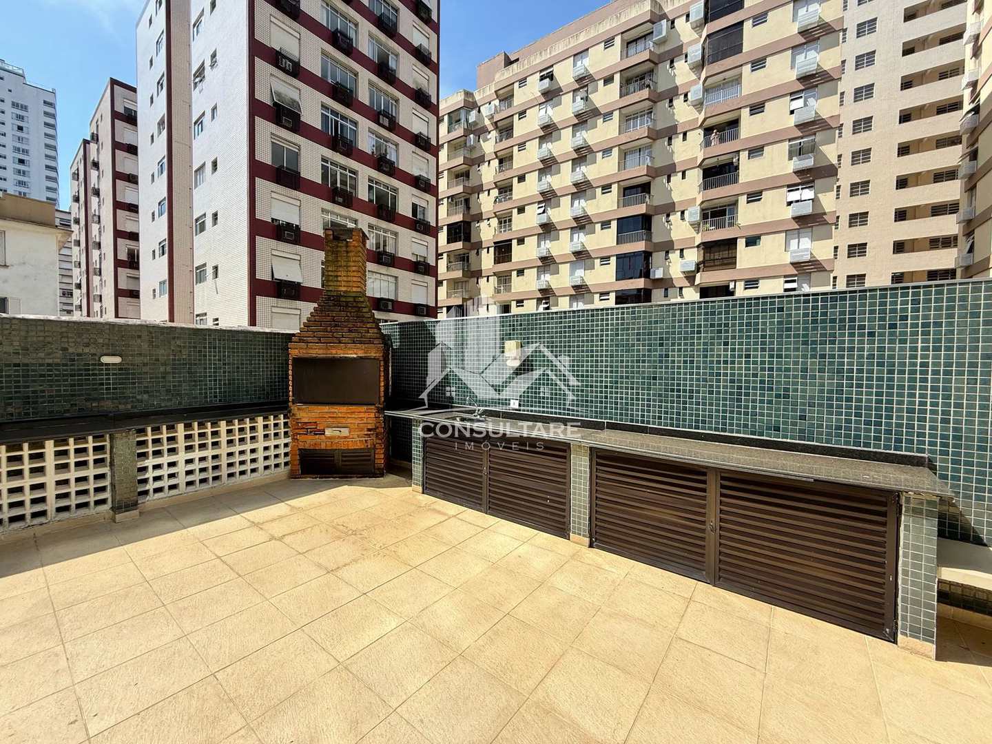 Apartamento para alugar com 2 quartos, 70m² - Foto 32