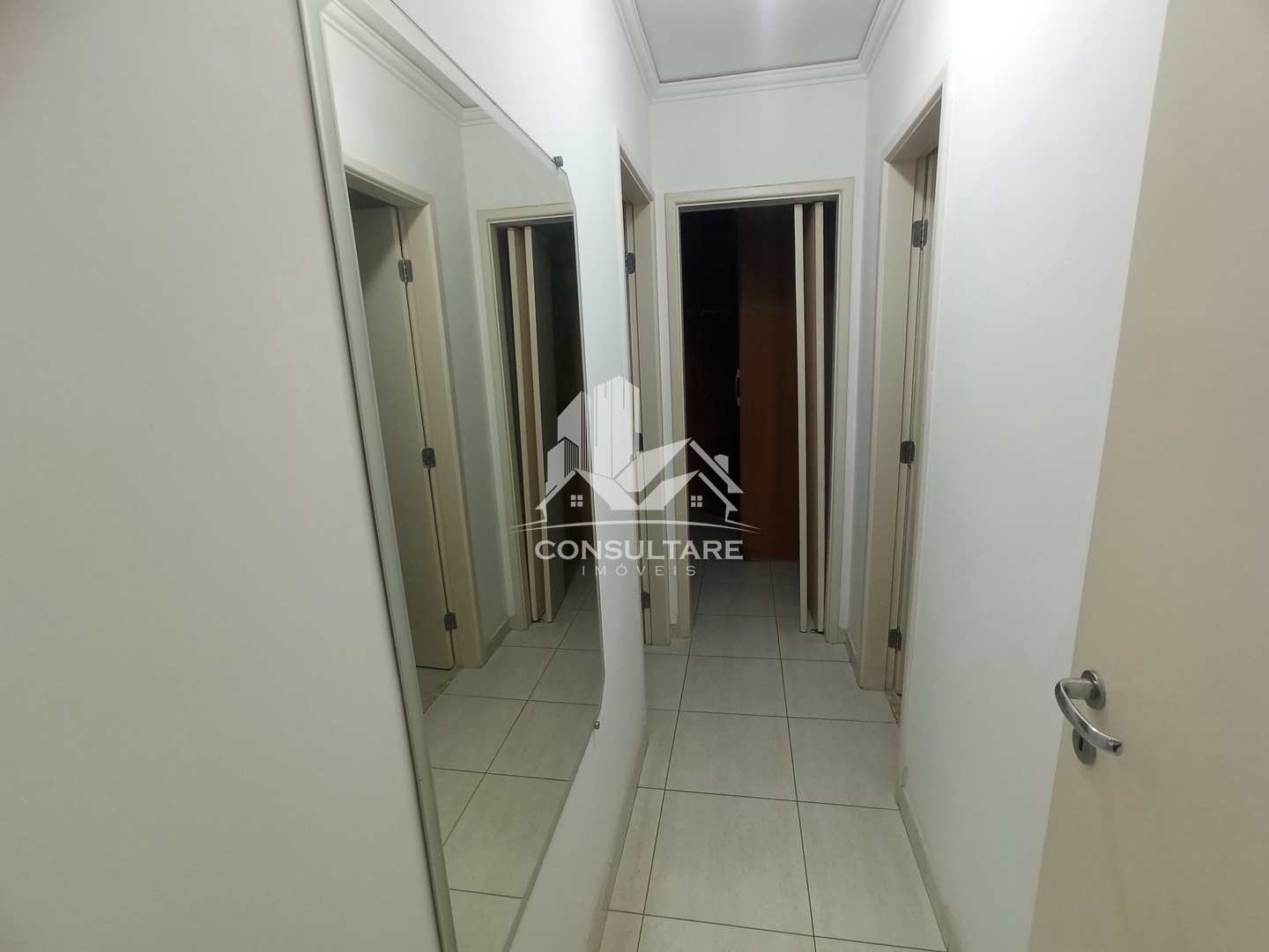 Apartamento para alugar com 2 quartos, 70m² - Foto 9