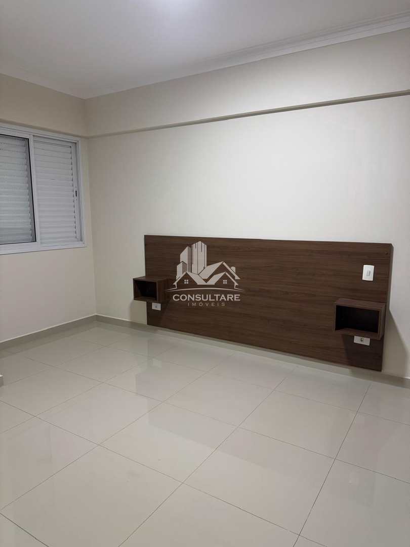 Apartamento para alugar com 3 quartos, 111m² - Foto 16